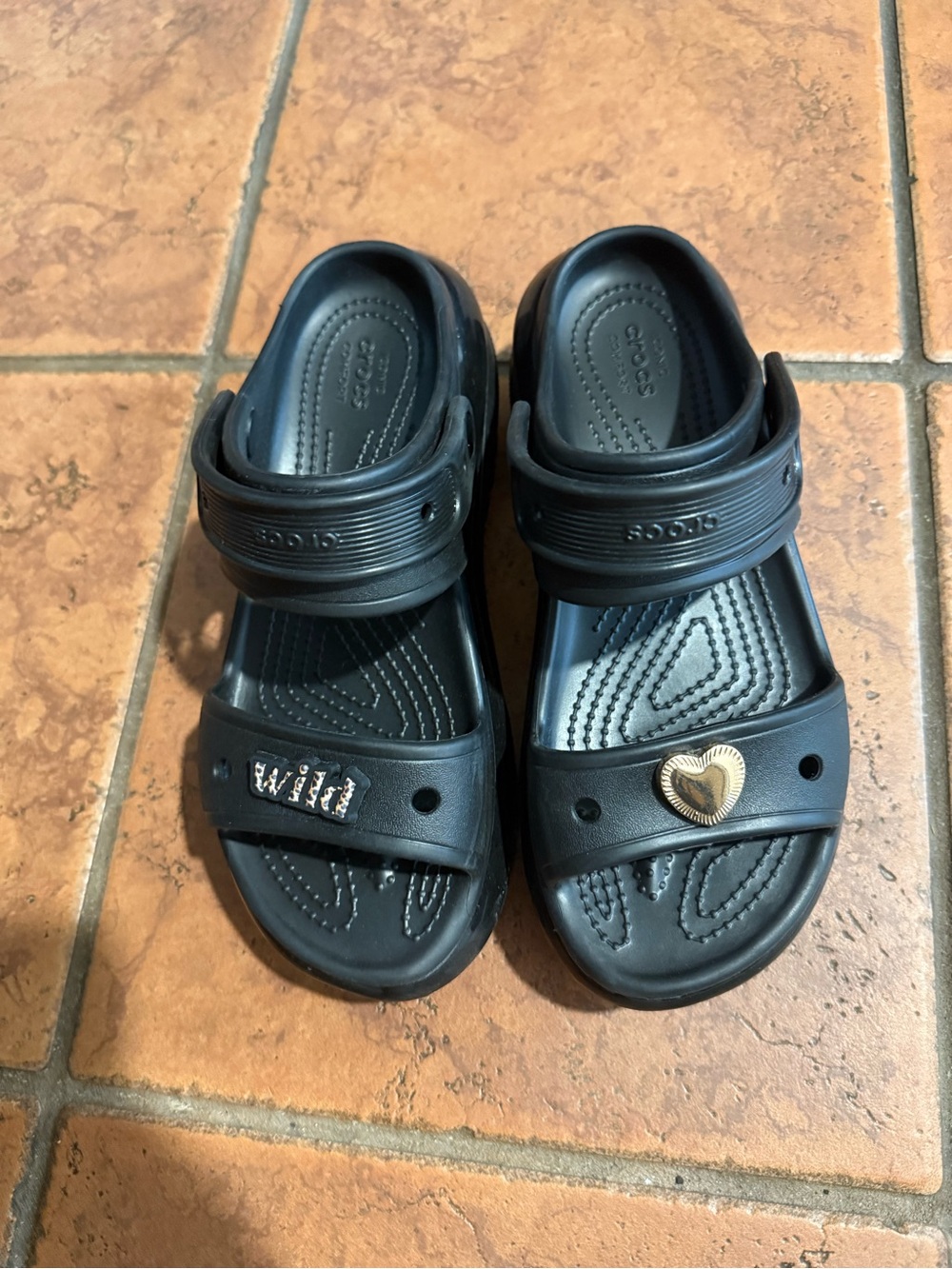 Women’s Black Crocs-Style Sandals with Heart Charm